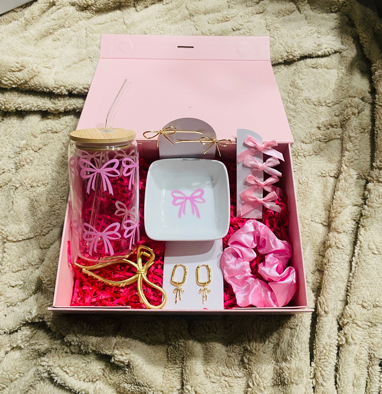 Ultimate Pink Bow Gift Box For Her